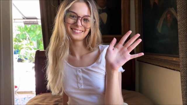 Olgun adam ile sikiş yapan genç kadın amatör video